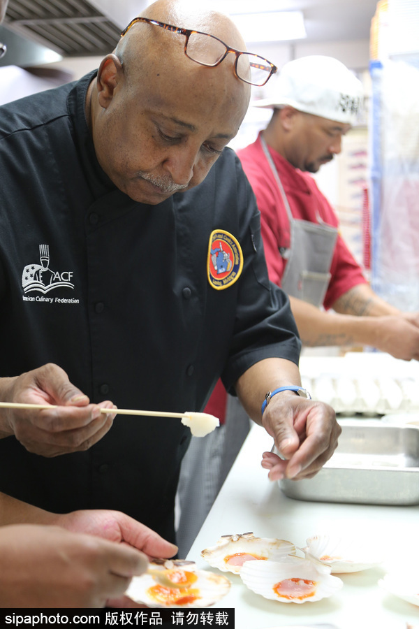 出獄不怕沒飯碗！ 美國(guó)一監(jiān)獄傳授囚犯廚技