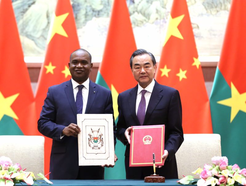 中華人民共和國與布基納法索恢復外交關系