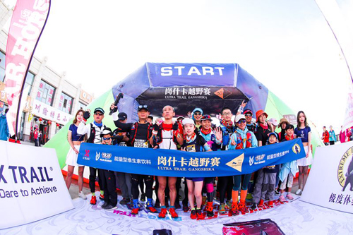 油菜花最美時節 跑友再聚青海門源