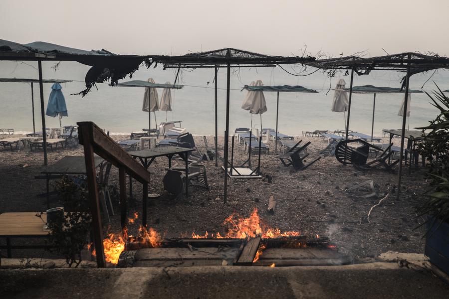 希臘雅典周邊突發山火 至少49人喪生