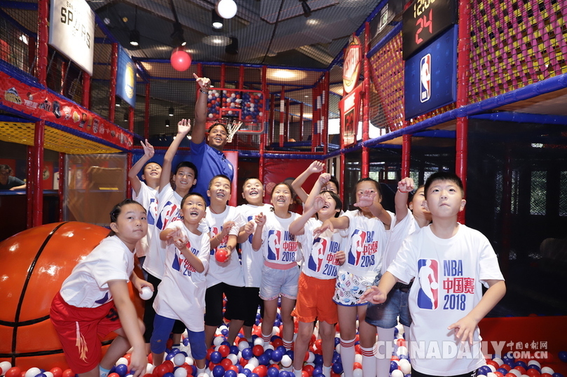 NBA中國賽腳步臨近，2017 NBA選秀狀元富爾茨現身上海