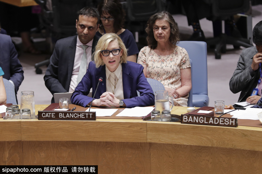 大魔王氣場(chǎng)超強(qiáng)！好萊塢女星凱特·布蘭切特現(xiàn)身聯(lián)合國會(huì)議