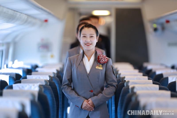 哈爾濱至佳木斯鐵路9月30日開通運(yùn)營<BR>兩地客車旅行時間縮短至2小時