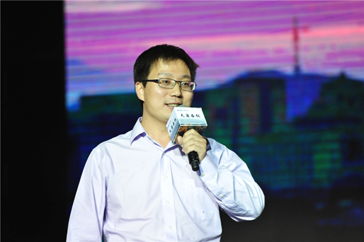 80后，白襯衣，牛仔褲，八大處這是怎樣的一場產品發布會?