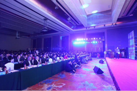 地產華表獎：樓艷青榮獲房地產領軍人物獎