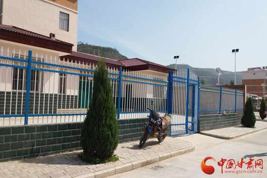 【網絡媒體走轉改】告別窯洞住進四合院 慶陽木缽鎮易地扶貧搬遷見成效(組圖)