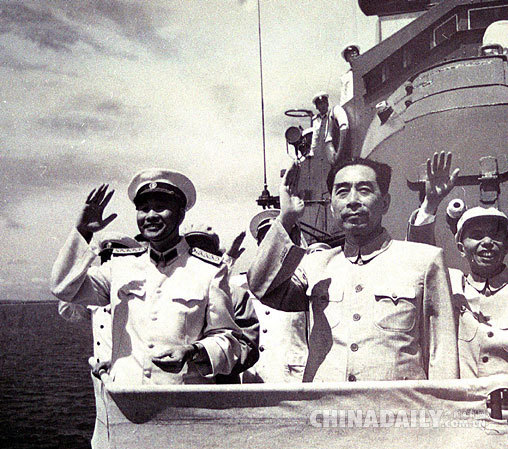 外公肖勁光大將在延安的抗戰歲月