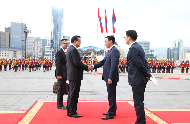 蒙古國總理舉行別具特色儀式歡迎李克強總理